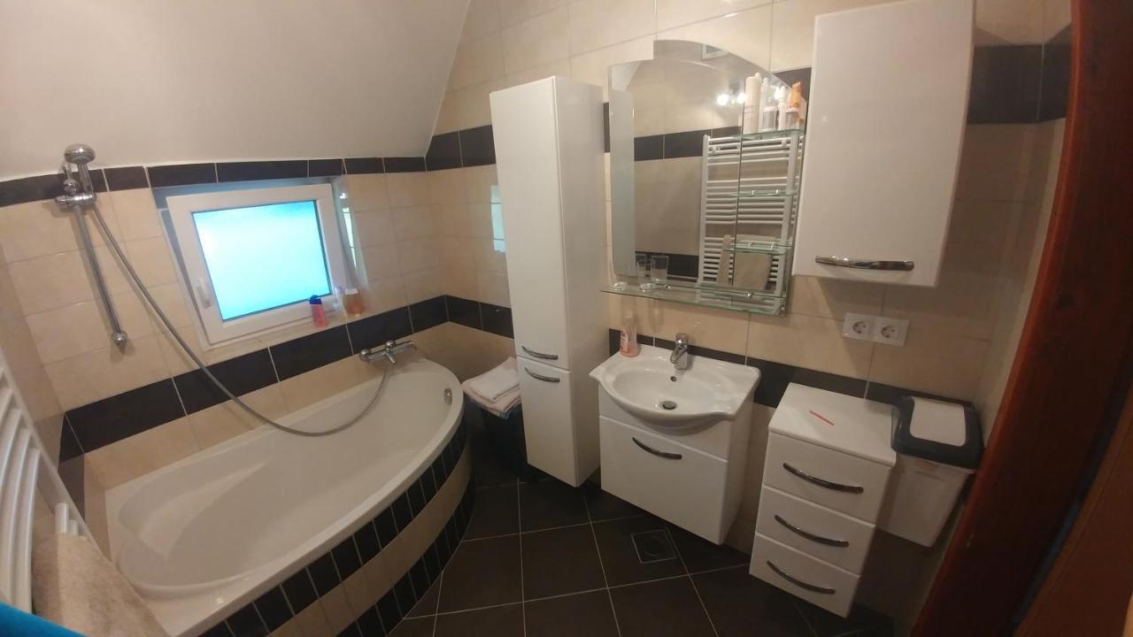 Poldas Apartments Poljane nad Skofjo Loko Luaran gambar